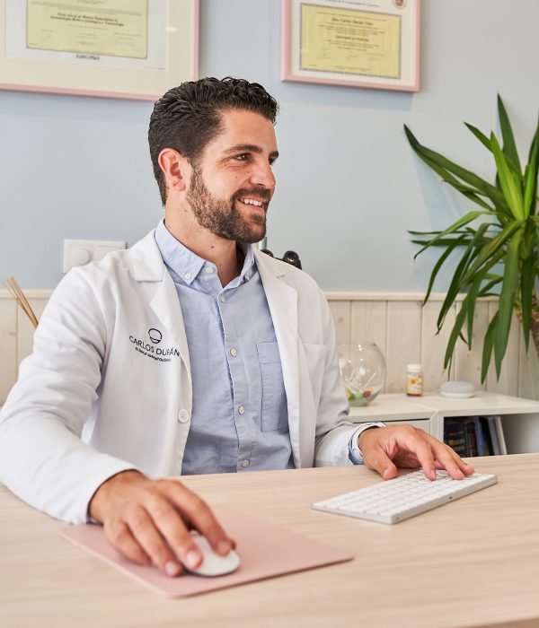 Clínica dermatológica en SANTANDER Dermatólogo Carlos Durán